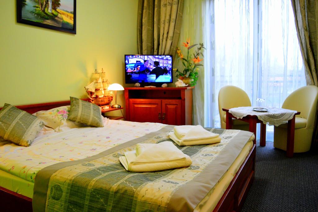 Hotel Spinaker Łeba Chambre photo