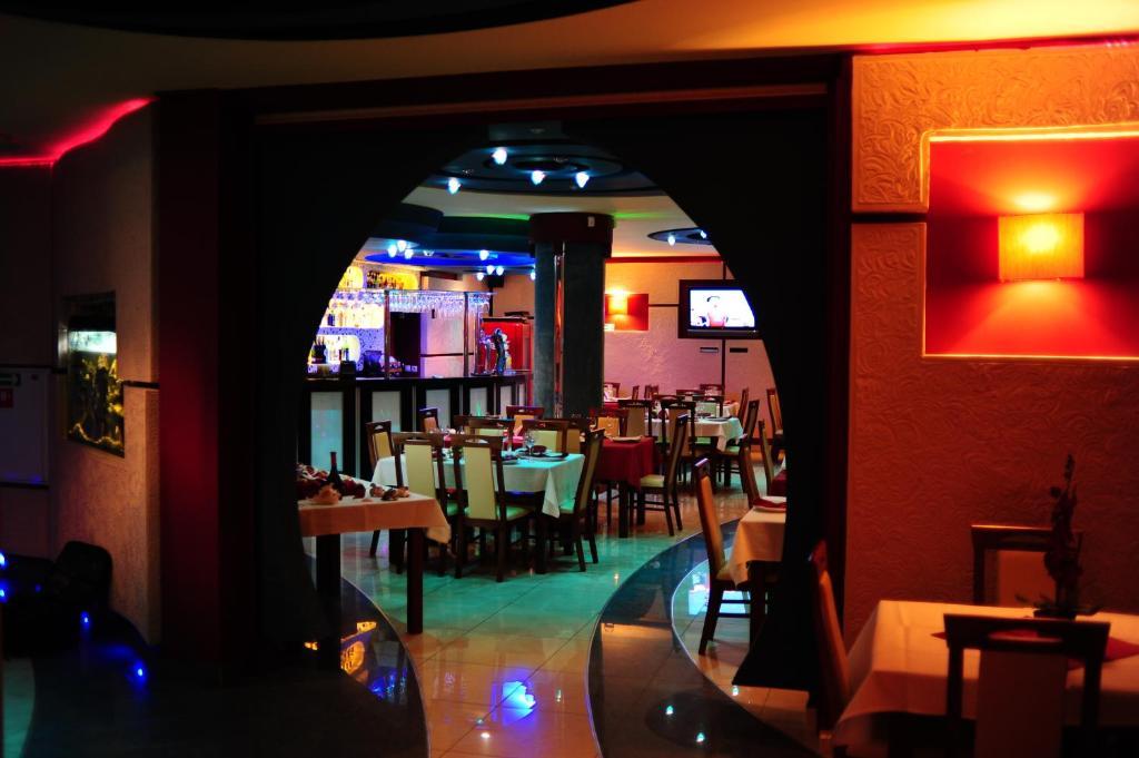 Hotel Spinaker Łeba Extérieur photo