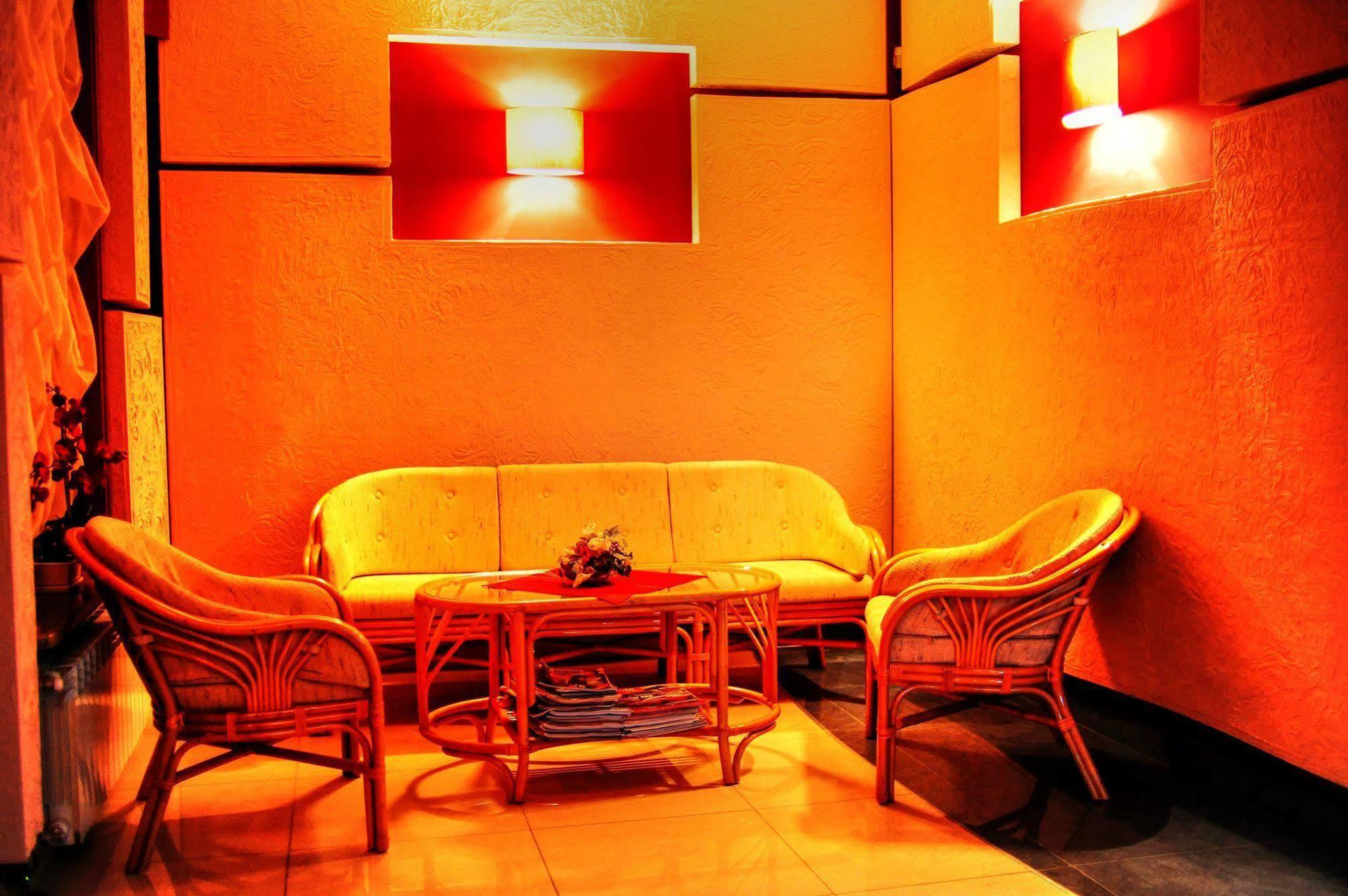 Hotel Spinaker Łeba Extérieur photo
