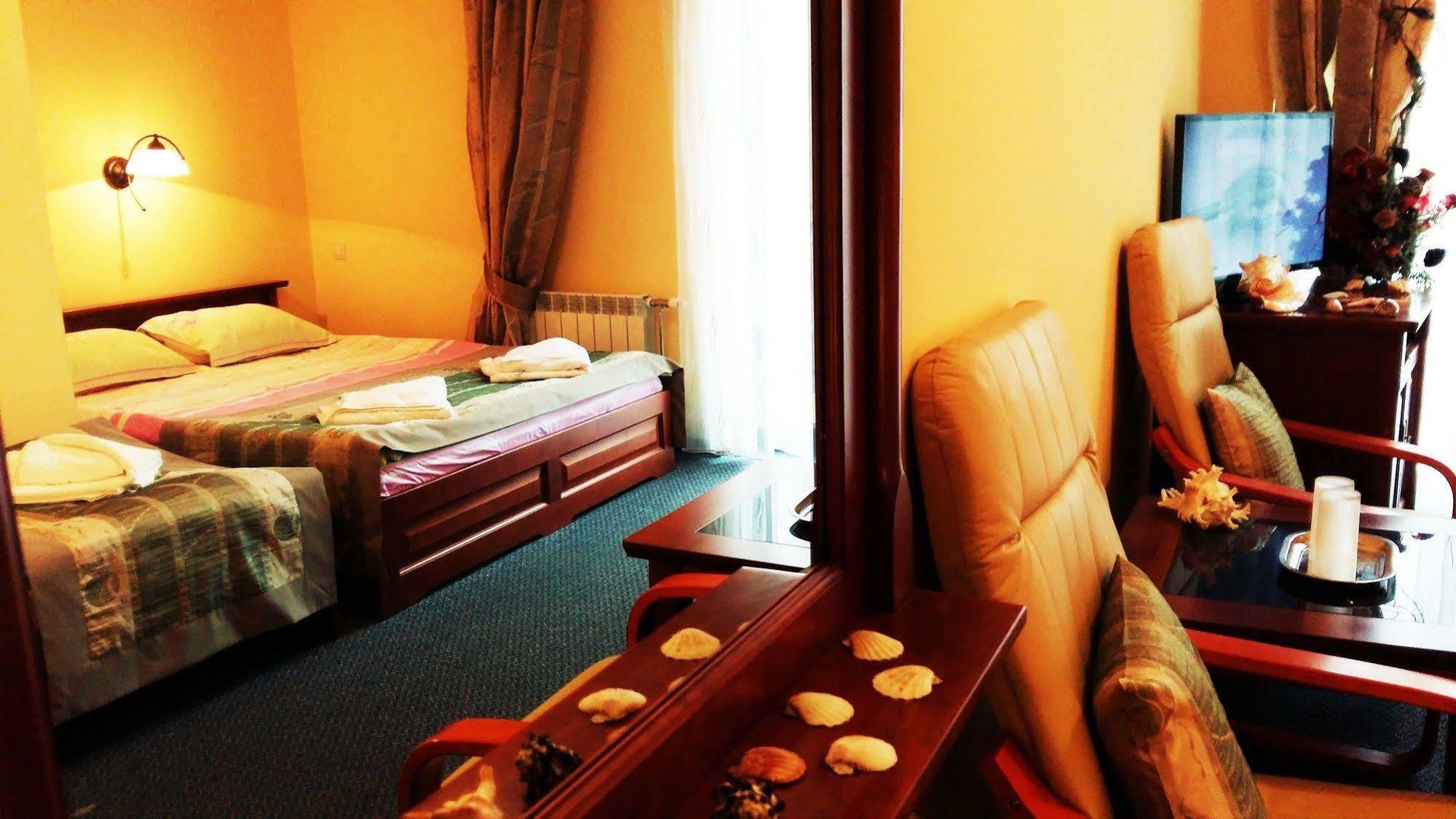 Hotel Spinaker Łeba Extérieur photo